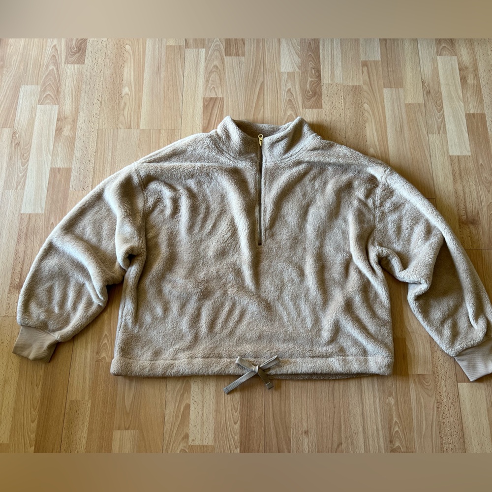 Old Navy Light brown cropped quarter zip sweater size medium